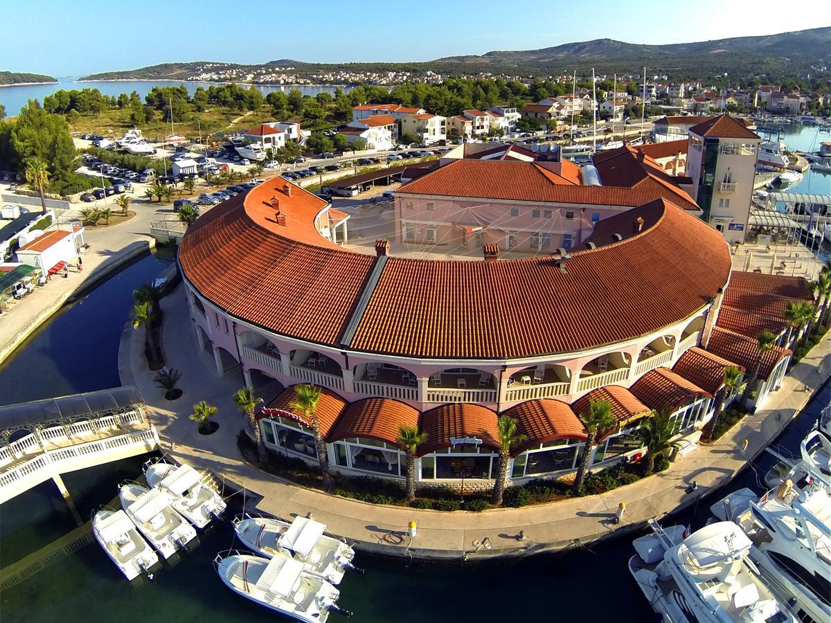 Marina Frapa Resort Rogoznica Rogoznica  Exterior photo
